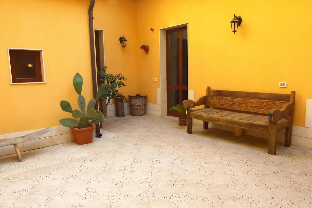 Masseria Militti Bed and Breakfast Lentini Italia